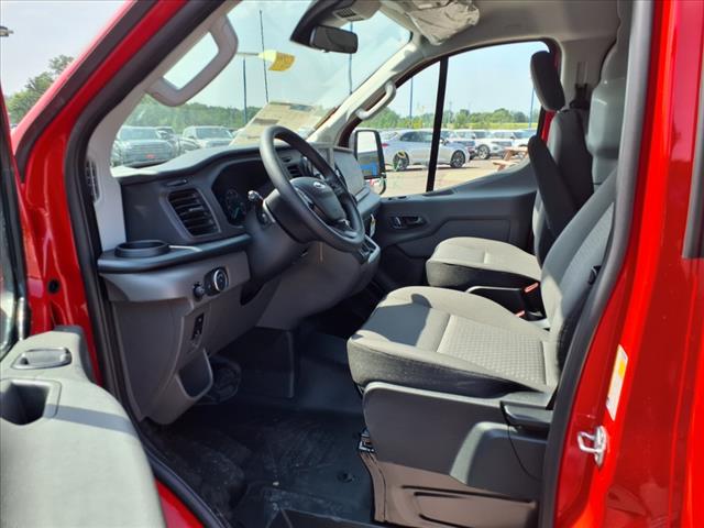 2025 Ford Transit 250 - Photo 7