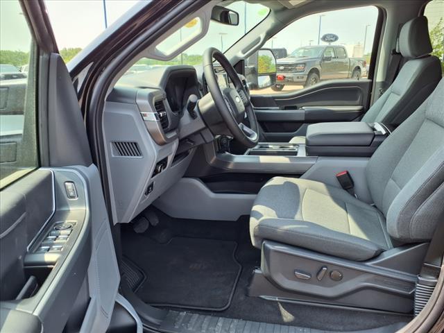 2025 Ford F-150 XLT - Photo 7