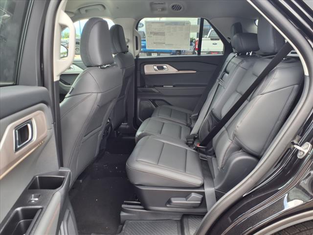2025 Ford Explorer Active - Photo 8