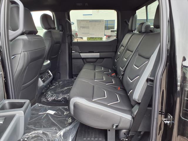 2025 Ford F-150 XLT - Photo 8