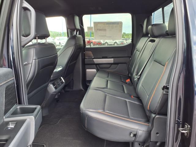 2025 Ford F-150 Lariat - Photo 8