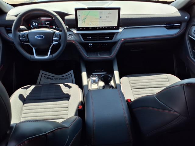 2025 Ford Explorer ST-Line - Photo 9