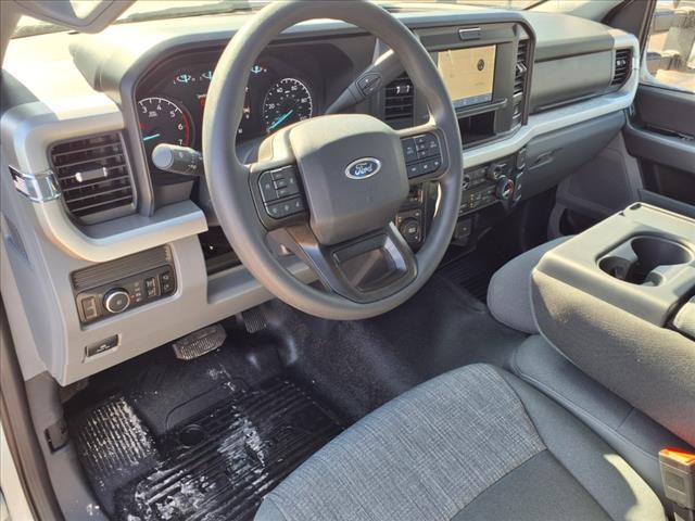 2025 Ford F-350 Super Duty XL - Photo 9