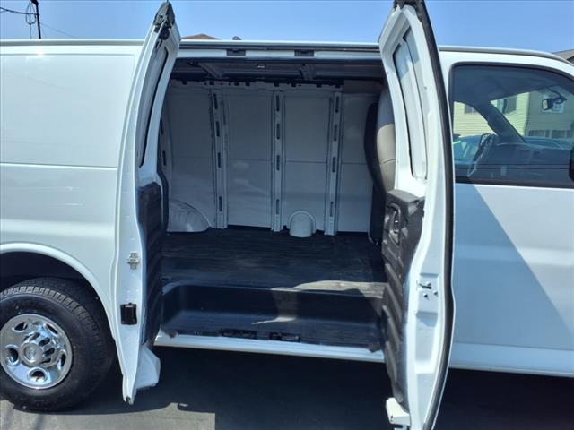 2019 Chevrolet Express 2500