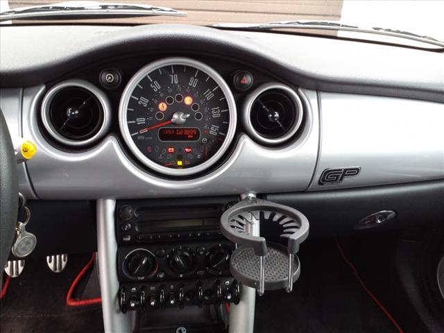 2006 MINI Cooper S