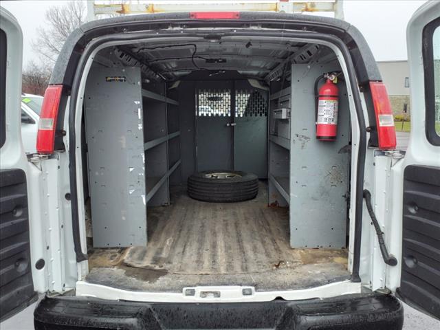 2017 GMC Savana 2500