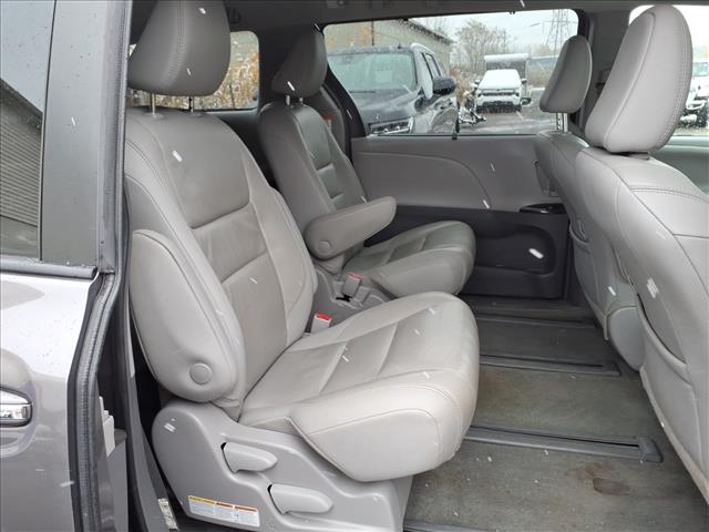 2018 Toyota Sienna XLE 7-Passenger