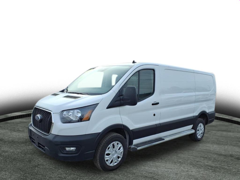 2024 Ford Transit 250 - main photo