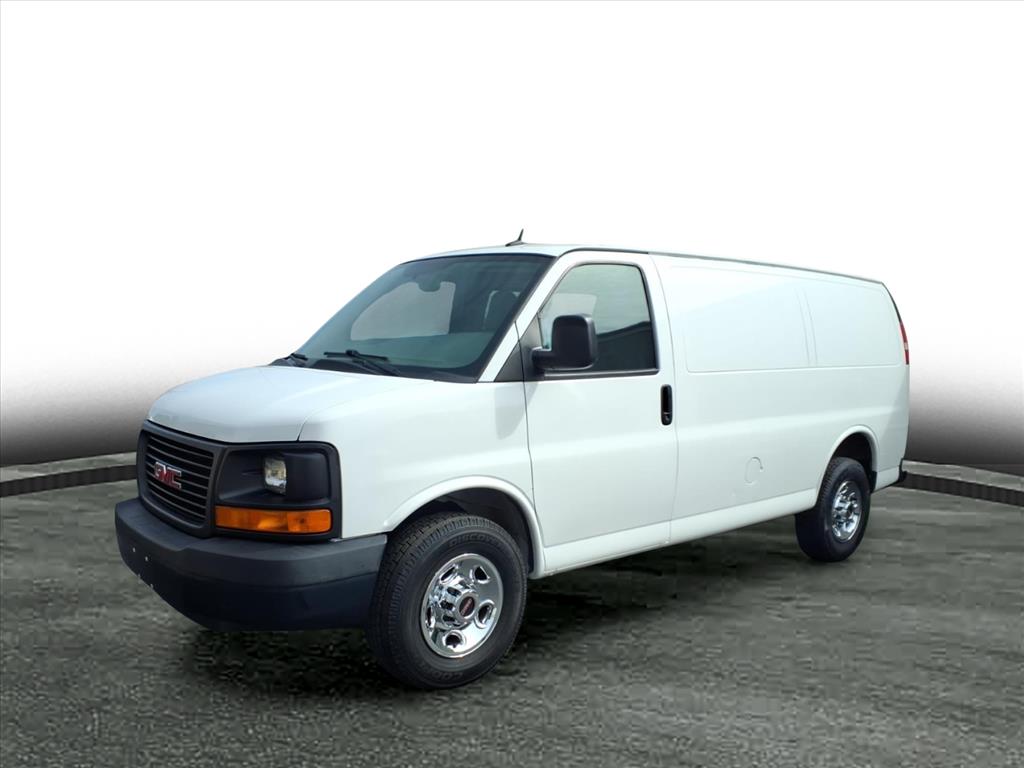 2015 GMC Savana