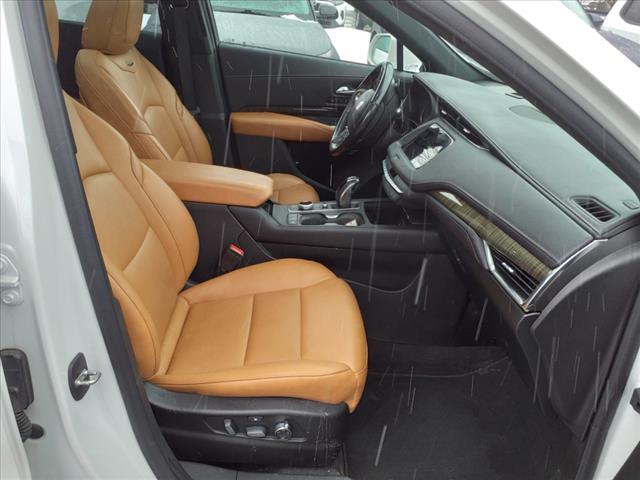 2019 Cadillac XT4 Premium Luxury