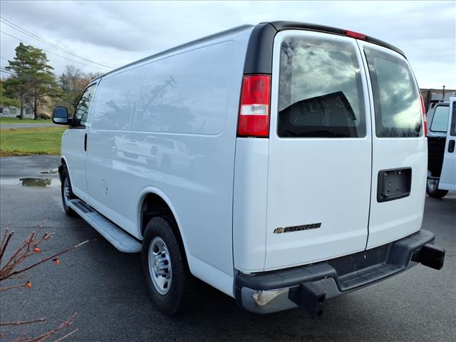 2022 Chevrolet Express 2500