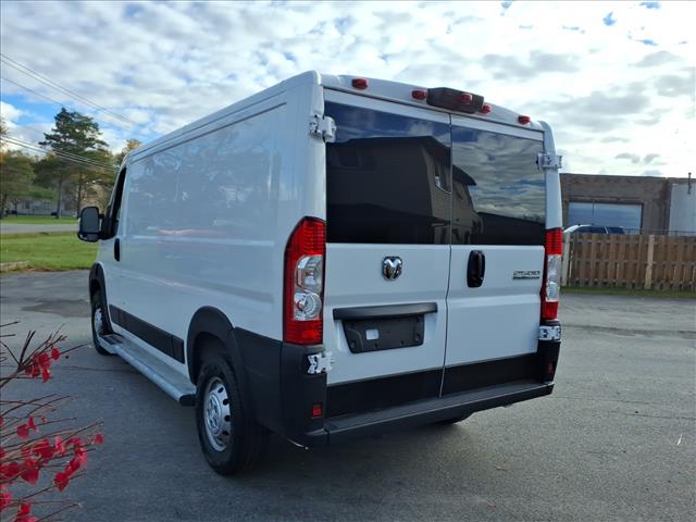 2023 RAM ProMaster 2500 136 WB