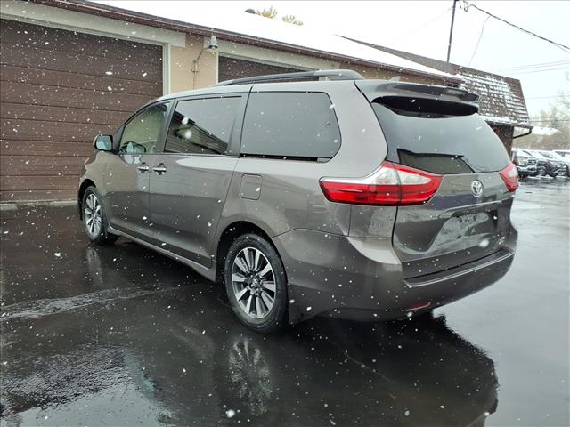 2018 Toyota Sienna XLE 7-Passenger