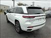 2023 Jeep Grand Cherokee Overland 4xe - thumbnail 2