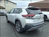 2022 Nissan Rogue SV - thumbnail 2