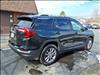 2023 GMC Terrain SLT - thumbnail 3