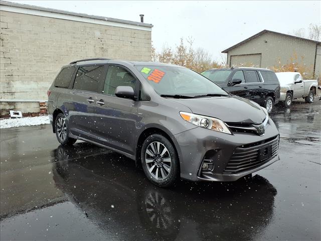 2018 Toyota Sienna XLE 7-Passenger