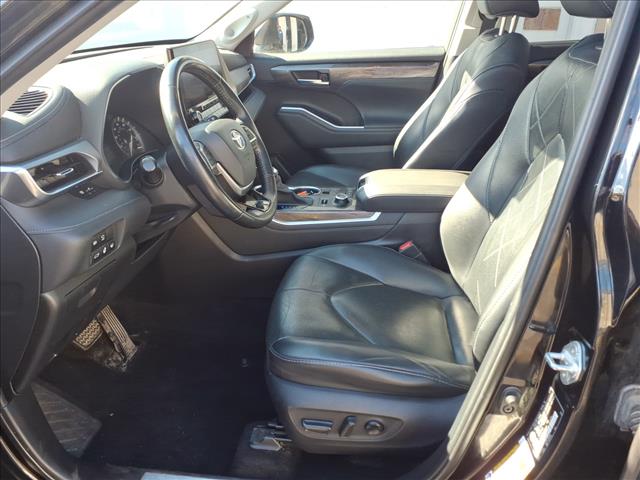 2020 Toyota Highlander Platinum