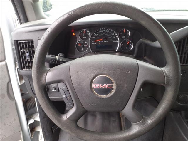 2017 GMC Savana 2500