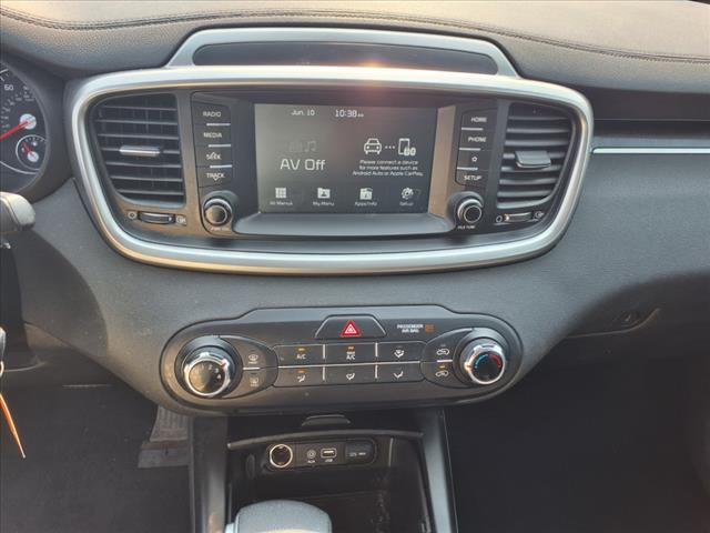2019 Kia Sorento LX