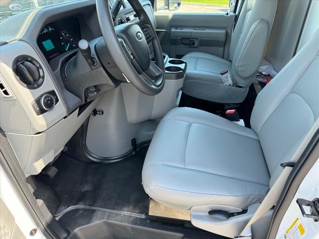 2024 Ford E-Series E-350 SD - Photo 10