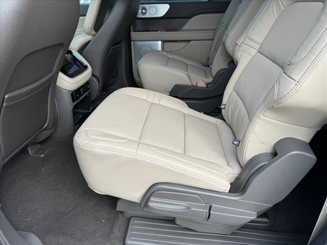 2024 Lincoln Navigator L Reserve - Photo 10