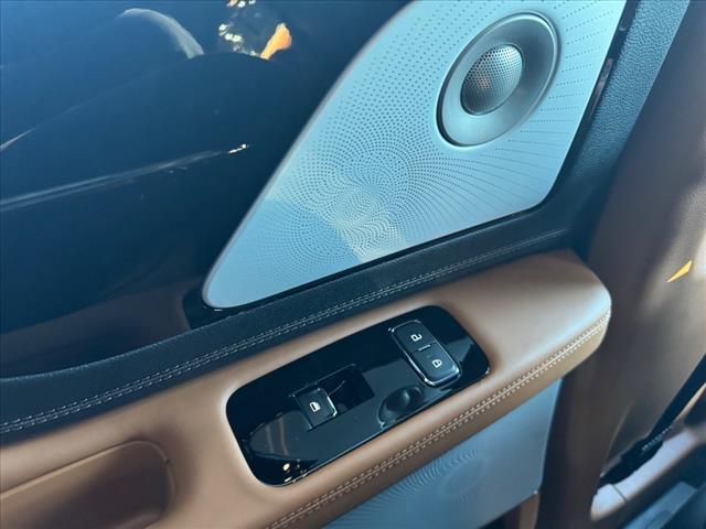 2025 Lincoln Aviator Black Label - Photo 13