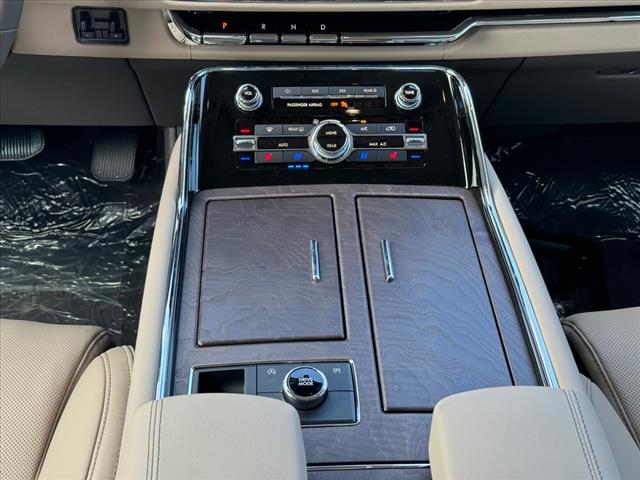 2024 Lincoln Navigator L Reserve - Photo 15