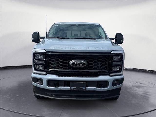 2025 Ford F-250 Super Duty Lariat - Photo 2