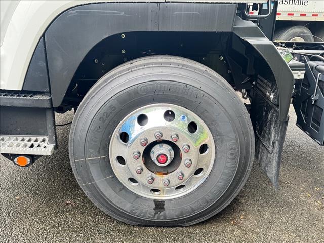 2025 Isuzu MT6 FTR Cab Chassis 224