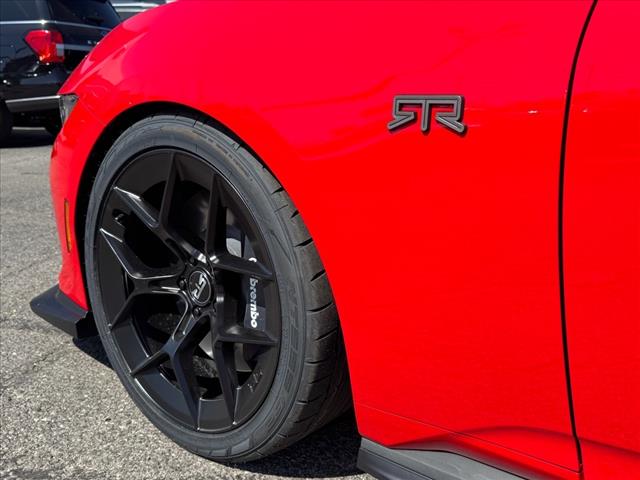 2025 Ford Mustang GT Premium - Photo 5