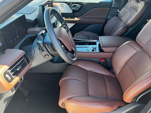 2025 Lincoln Aviator Black Label - Photo 6