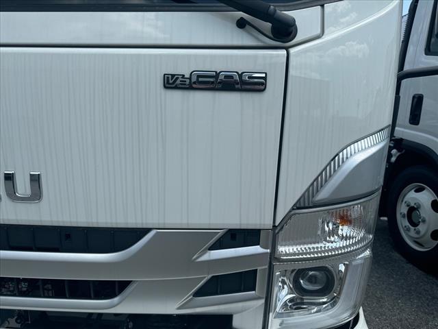 2024 Isuzu NPR  - Photo 8