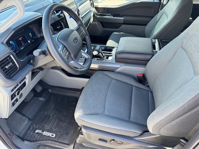 2024 Ford F-150 Lightning Flash