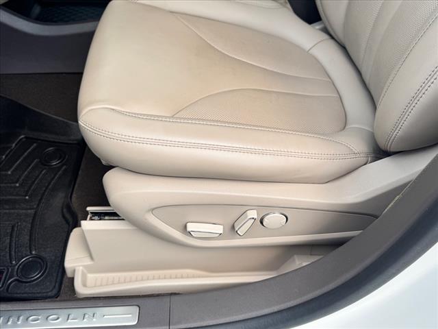 2021 Lincoln Nautilus Standard