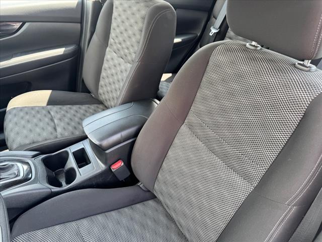 2020 Nissan Rogue Sport SV