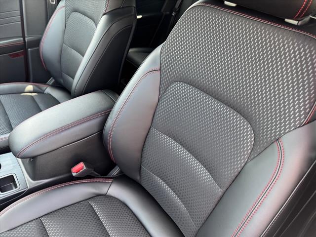 2025 Ford Escape Hybrid ST-Line