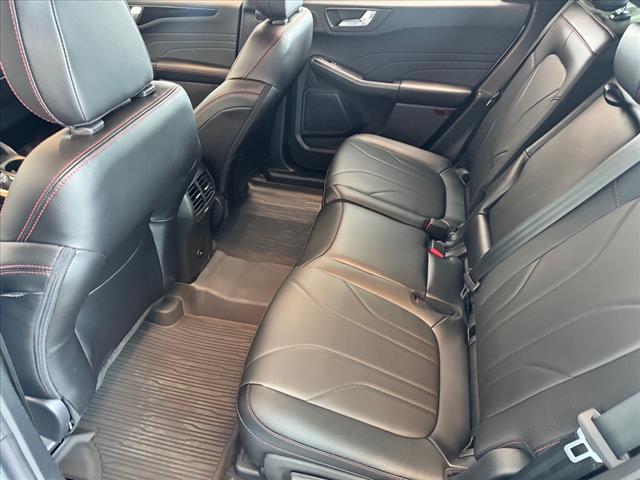 2025 Ford Escape Hybrid ST-Line Elite