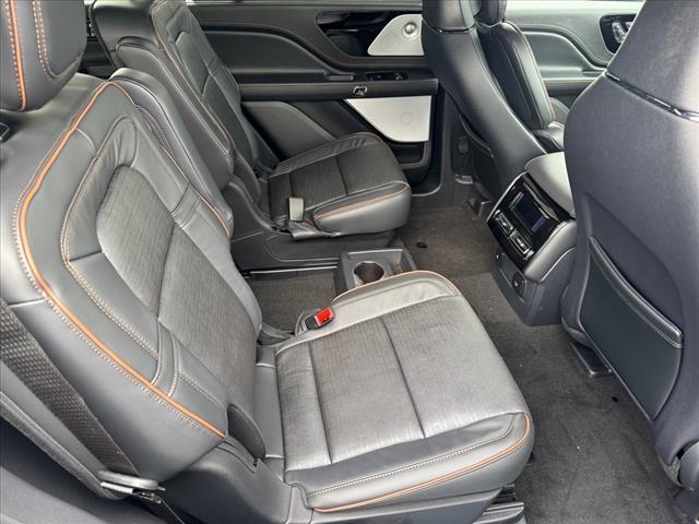 2025 Lincoln Aviator Black Label
