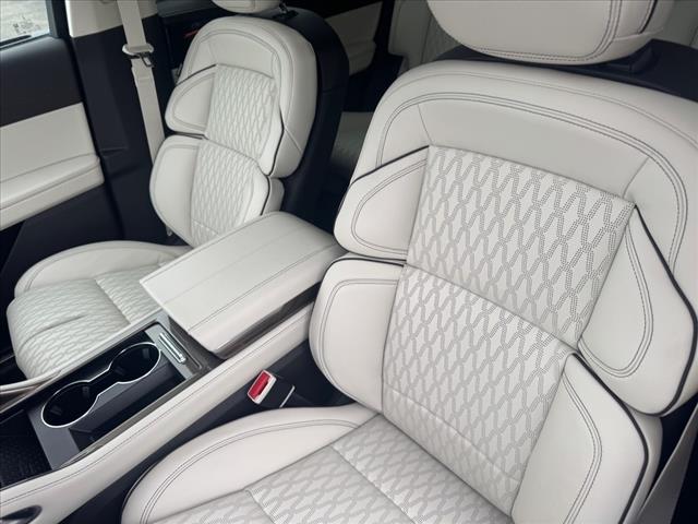 2025 Lincoln Nautilus Black Label