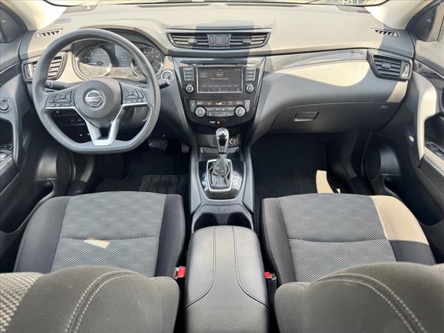 2020 Nissan Rogue Sport SV
