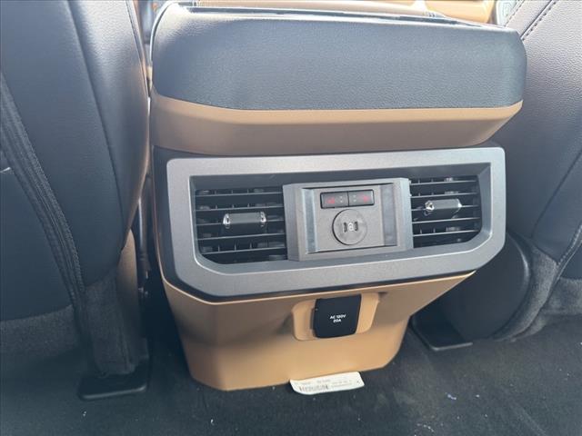 2025 Ford F-250 Super Duty Lariat