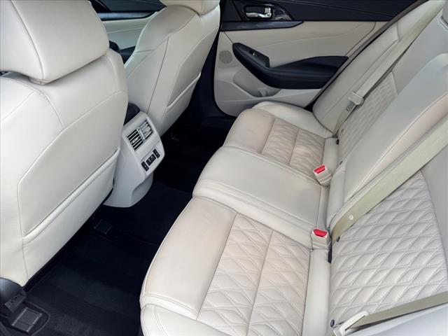2023 Nissan Maxima 3.5 Platinum