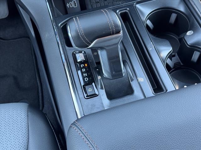 2025 Ford F-150 Lightning Lariat