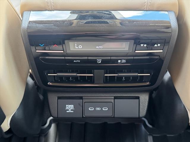 2025 Acura MDX w/Tech