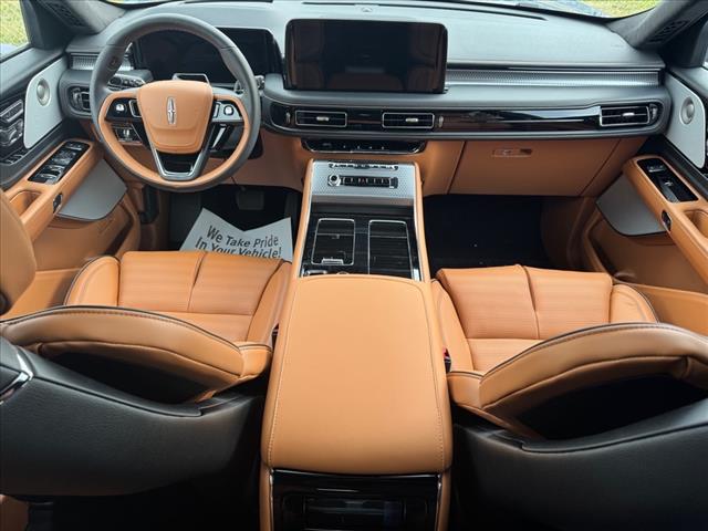 2025 Lincoln Aviator Black Label