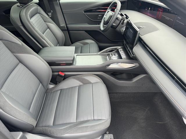 2025 Lincoln Nautilus Hybrid Reserve