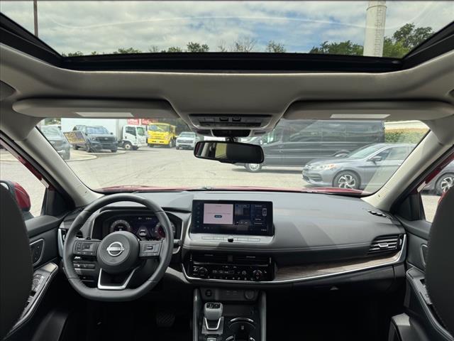 2024 Nissan Rogue Platinum
