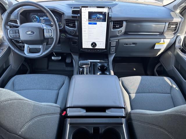 2024 Ford F-150 Lightning Flash