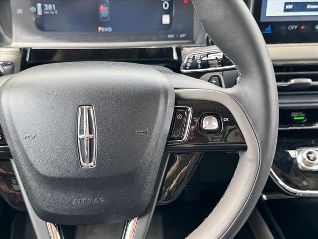2025 Lincoln Corsair Premiere